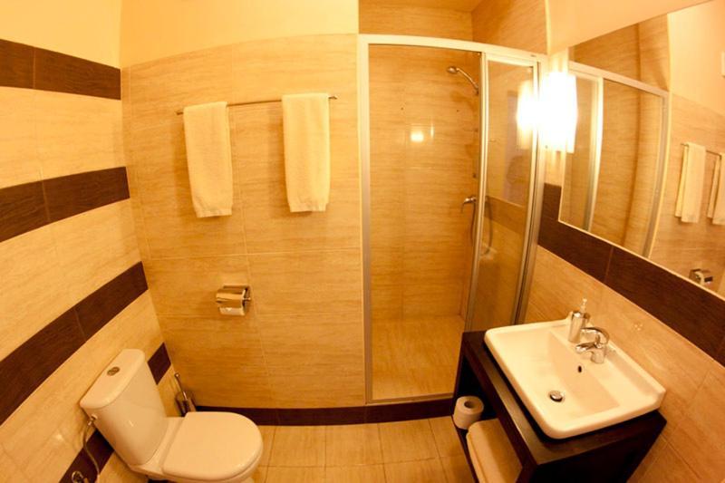 Bedrooms 3 Maja 15A 우치 외부 사진